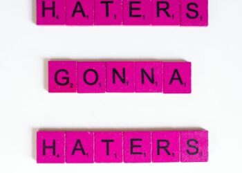 10 Hilarious Insights: Funny Quotes About Daily Life That Will Brighten Your Day