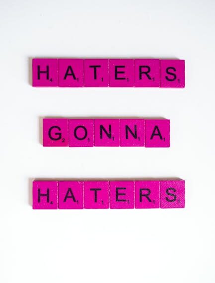 10 Hilarious Insights: Funny Quotes About Daily Life That Will Brighten Your Day