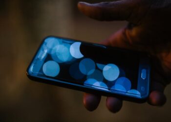 10 Sweet Love Quotes to Ignite Passion in Your Relationship